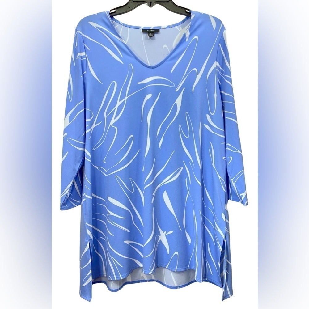Alfani Blue Patterned Tunic V neck Shirt
